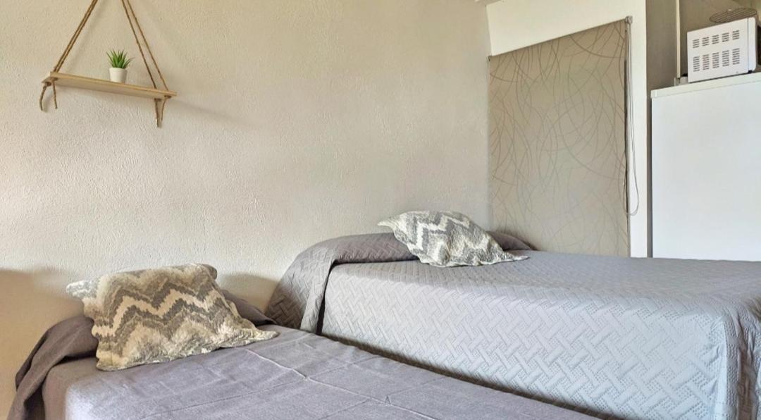 Apartament Corbatera Cim Apartaments 科尔努德利亚 外观 照片